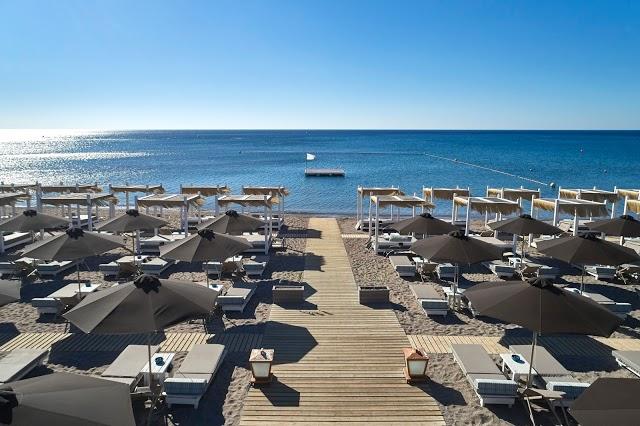 Ammades Seaside Restaurant & Bar