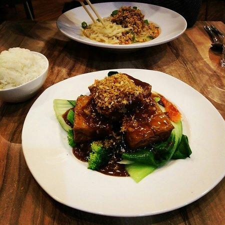 Papaya Thai Eatery