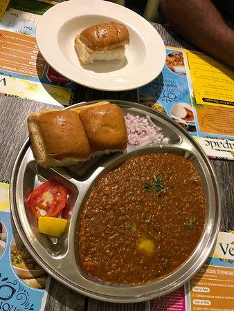 Kamat Restaurant