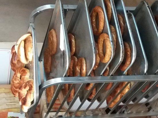Taze Sicak Simit