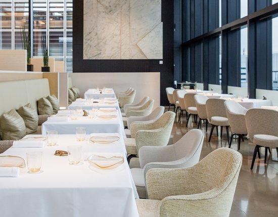 Beige Alain Ducasse Tokyo