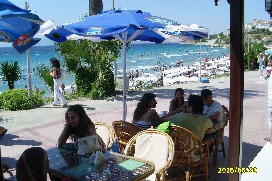 Brothers Restaurant