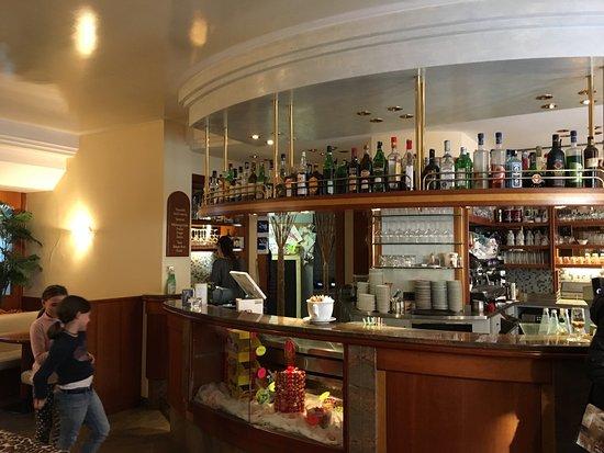Cafe Palais