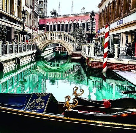 Venezia Mega Outlet