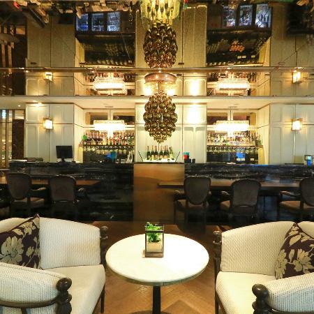 The Glaz Bar