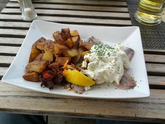 Cafe Prusse