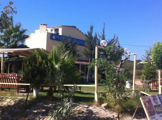 Penguin Restaurant and Bar