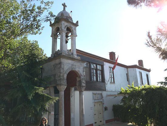 Kirche und Kloster Ayayorgi