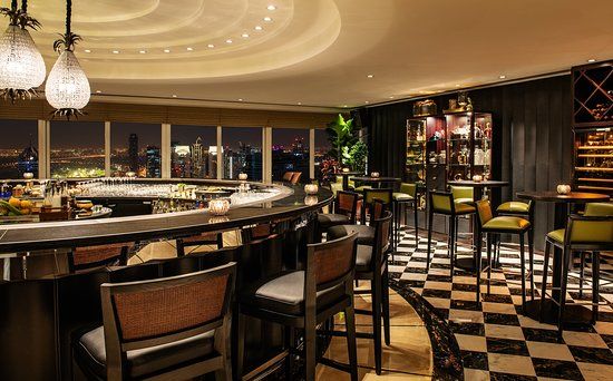 Bar 44